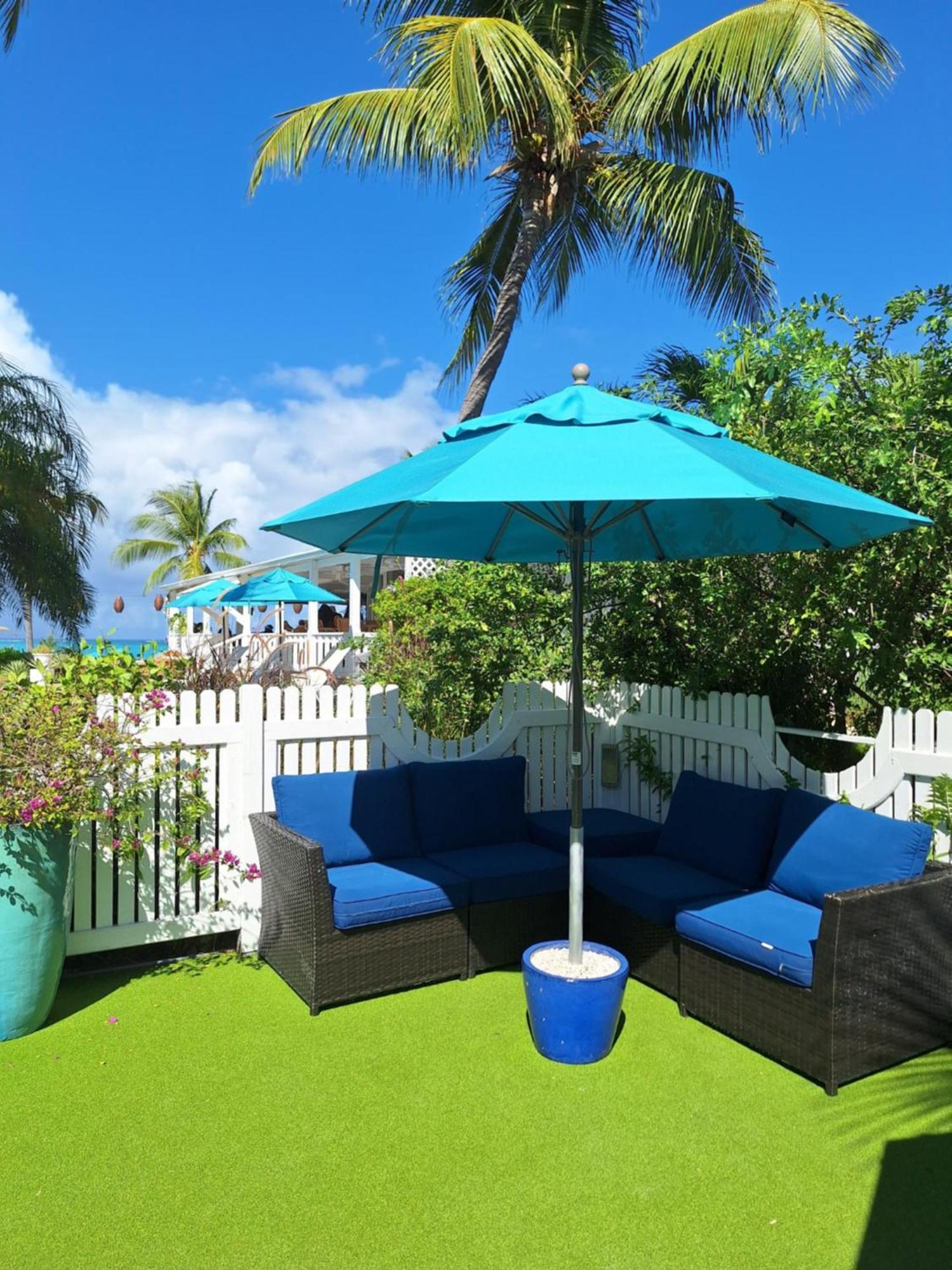 Sibonne Beach Hotel Grace Bay Buitenkant foto