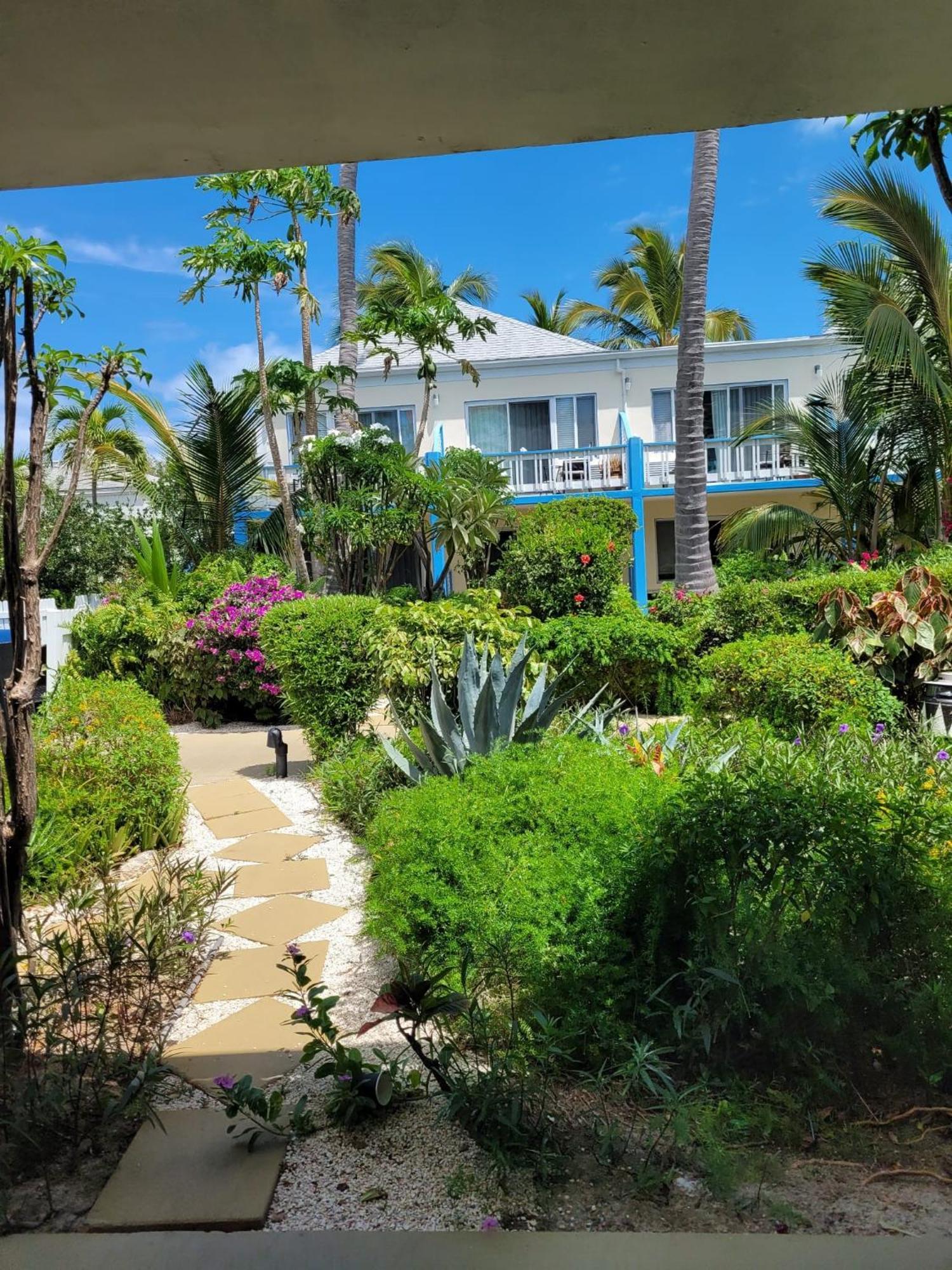 Sibonne Beach Hotel Grace Bay Buitenkant foto