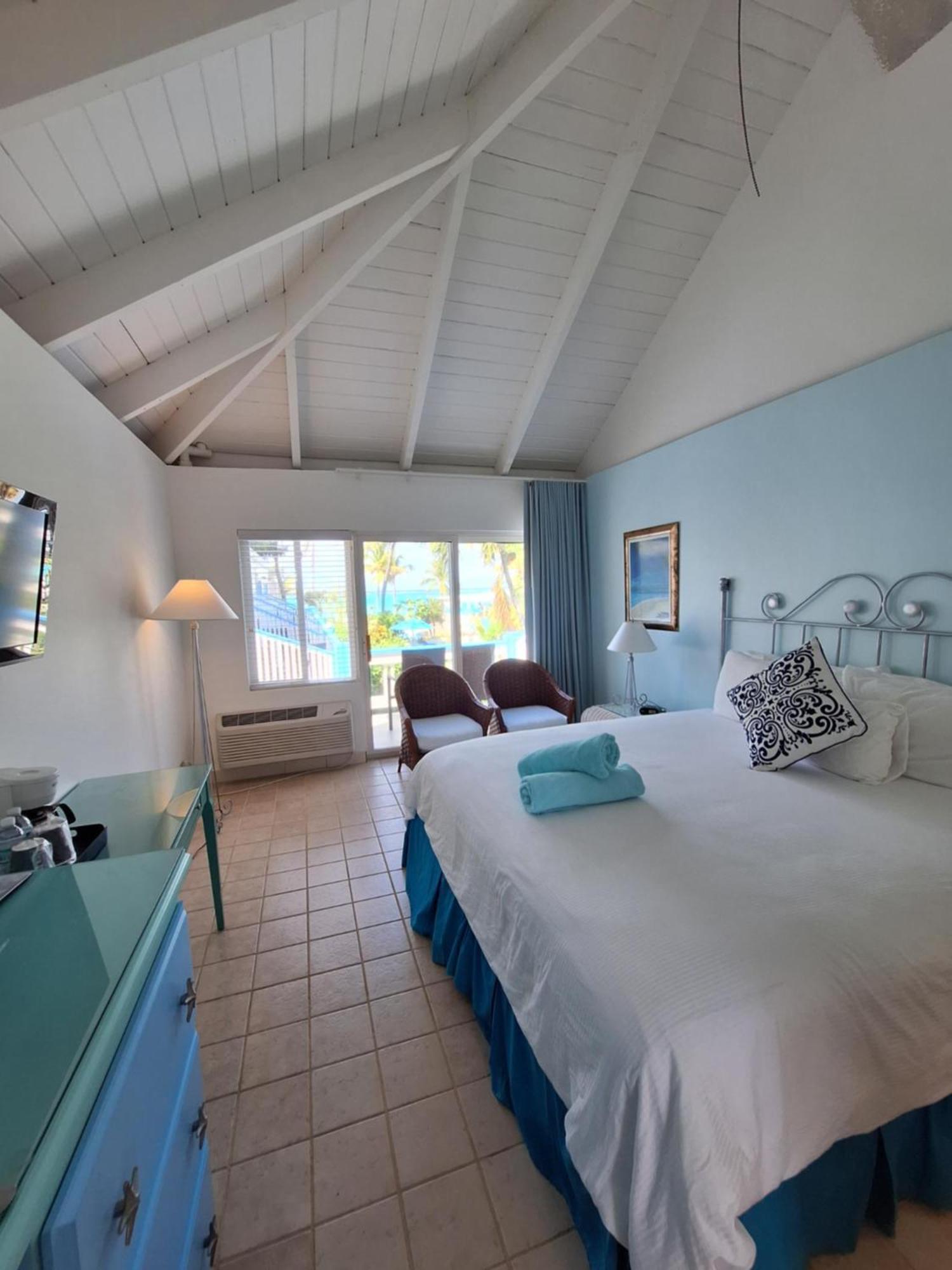 Sibonne Beach Hotel Grace Bay Buitenkant foto