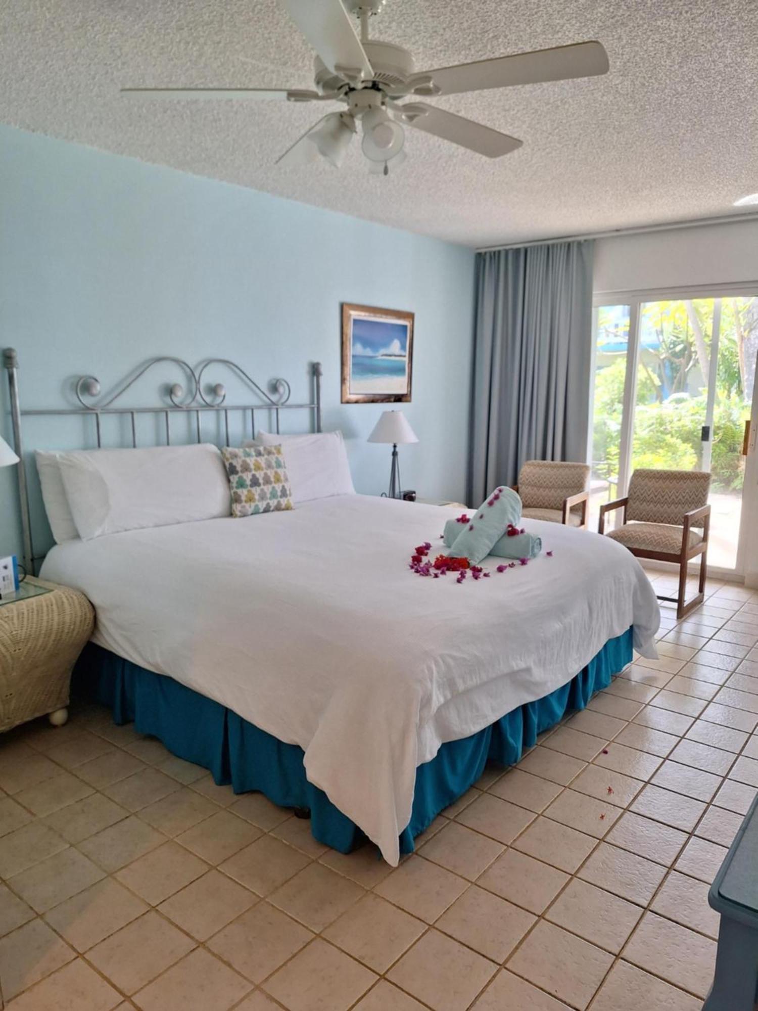 Sibonne Beach Hotel Grace Bay Buitenkant foto